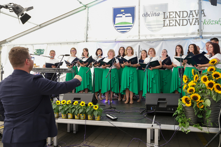 Komorni pevski zbor Vita 2 foto Maja Modrinjak_vinarium 2025-24